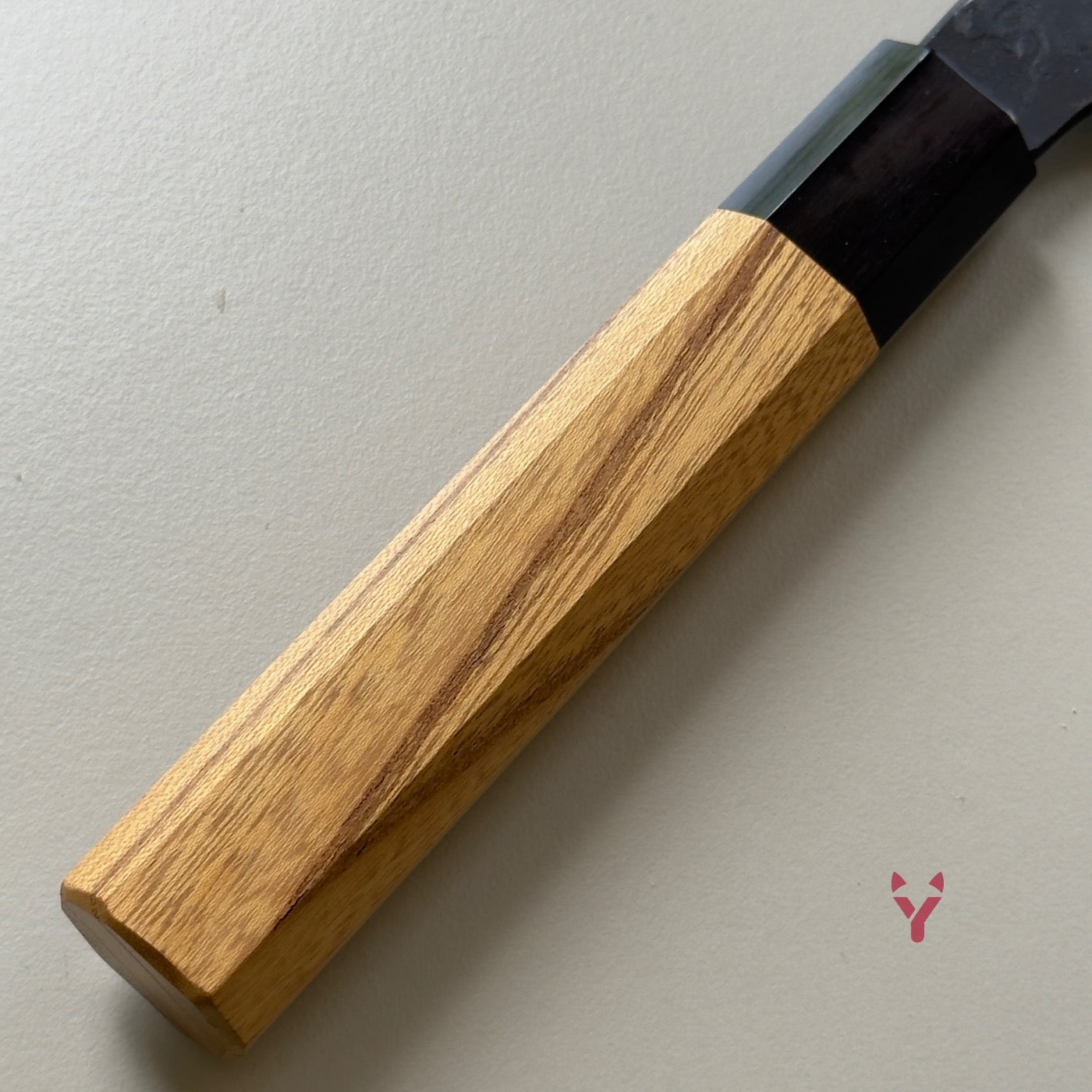 Morihei Hisamoto Gyuto 240mm - Shirogami#2, Kurouchi (Wykończenie Kowalskie)